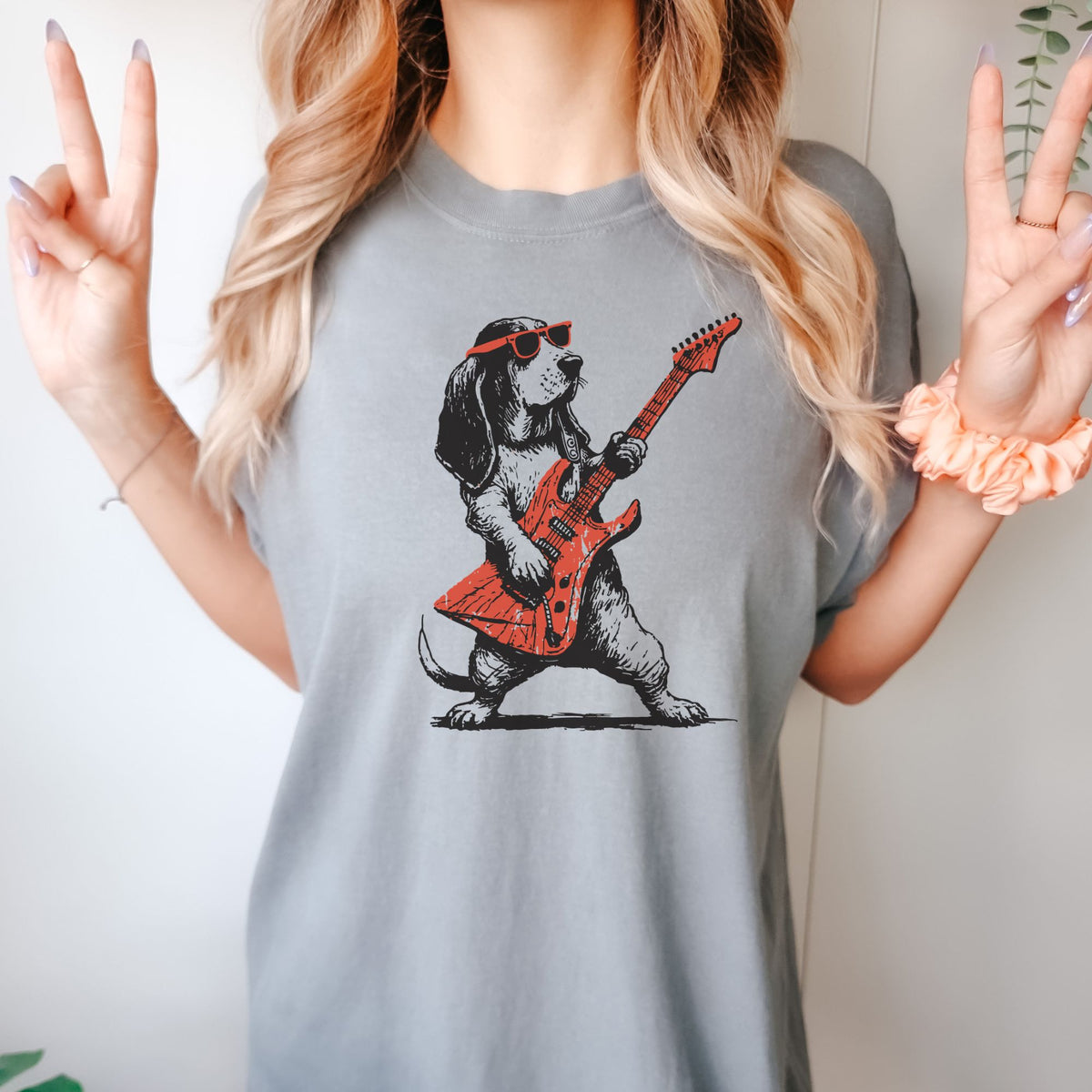 Basset Hound Rock Star t-shirt