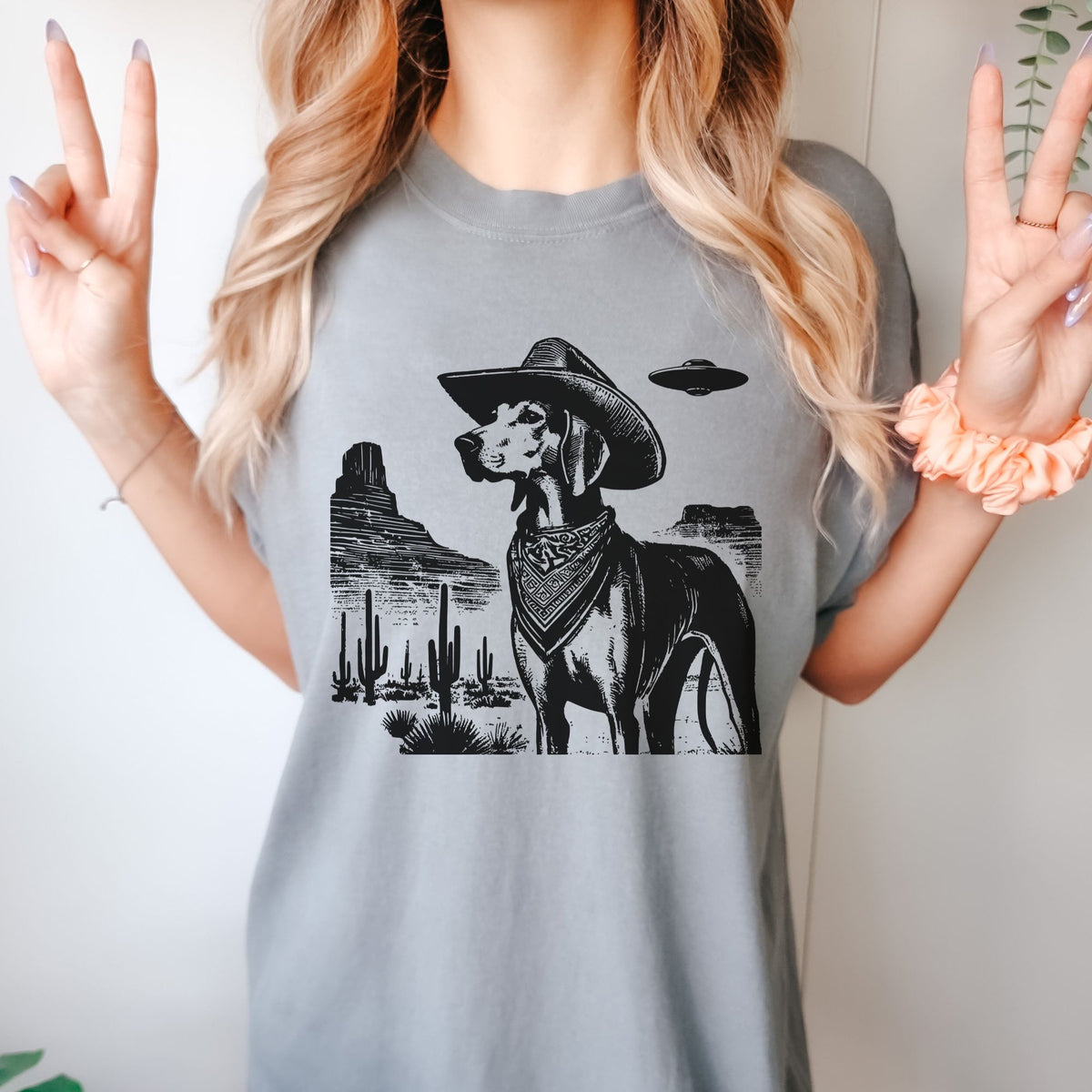 American Foxhound Western UFO t-shirt