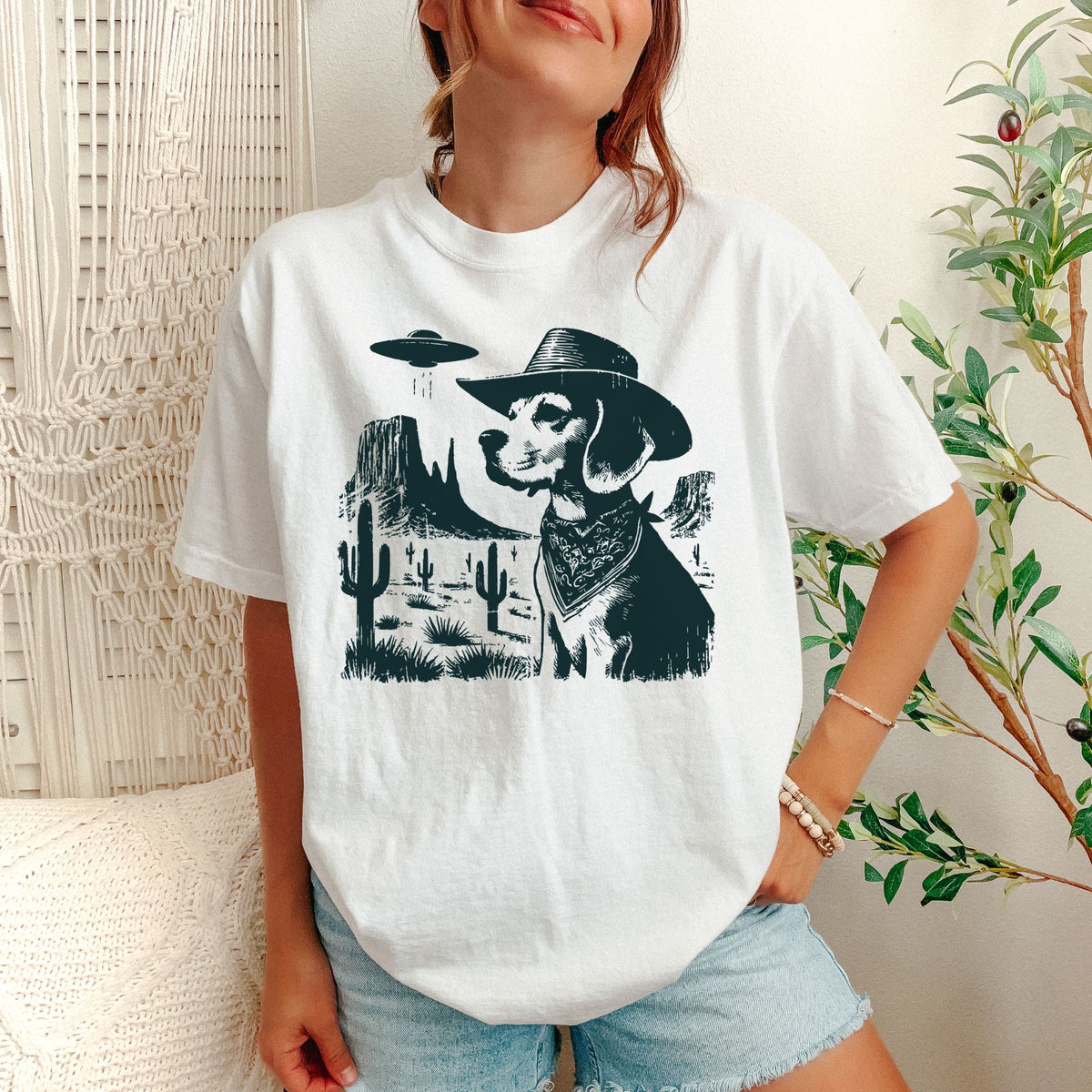 Beagle Western UFO t-shirt