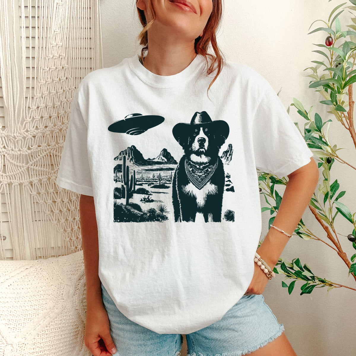 Bernese Mountain Dog Western UFO t-shirt