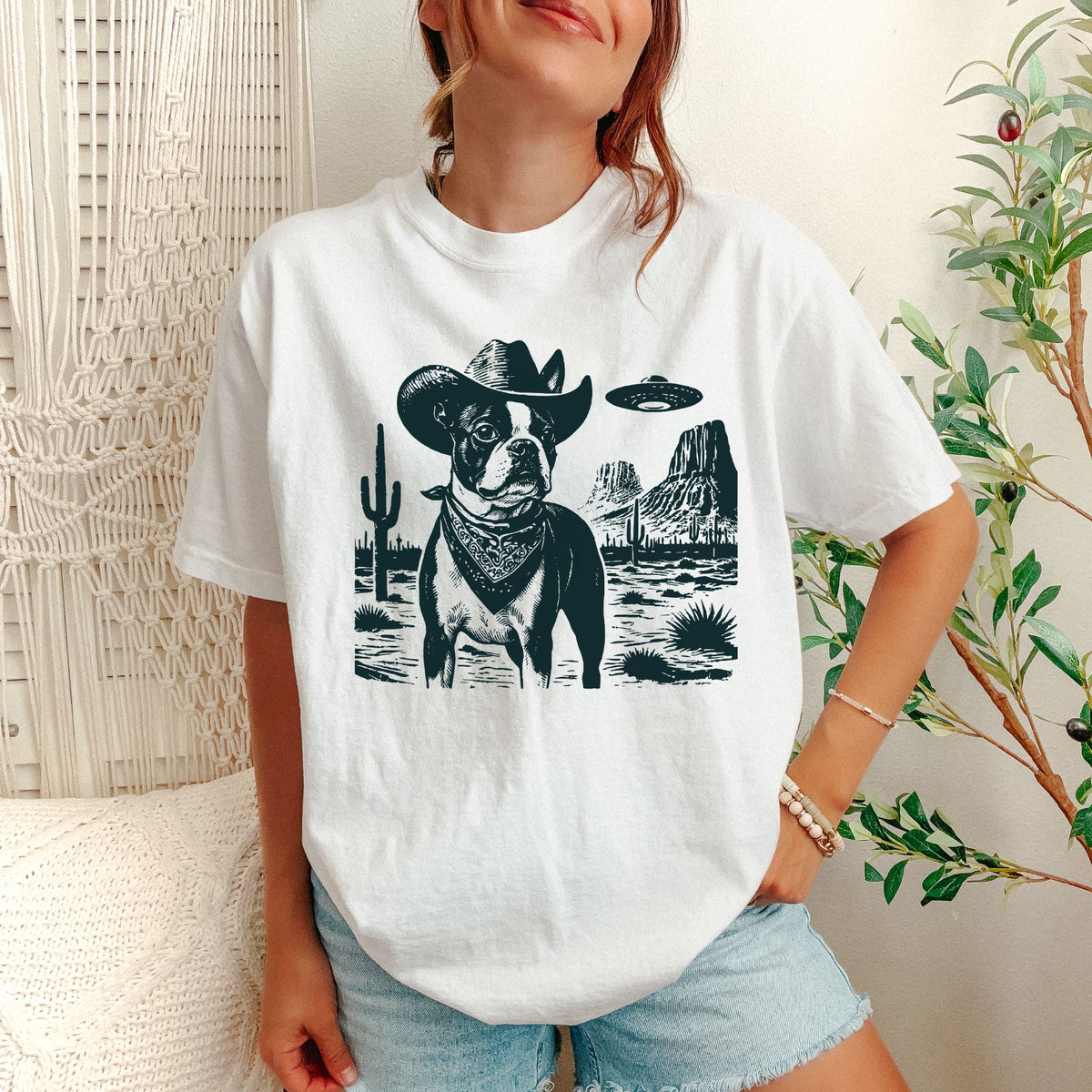 Boston Terrier Western UFO t-shirt