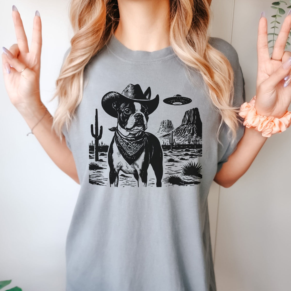 Boston Terrier Western UFO t-shirt