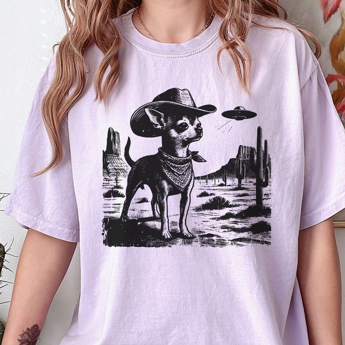 Chihuahua Western UFO t-shirt