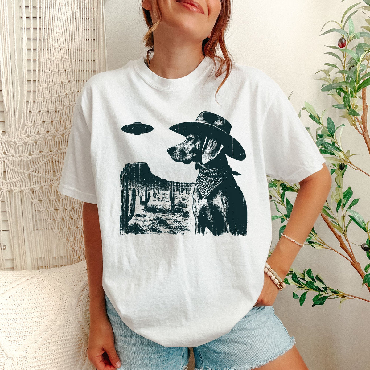 Coonhound Western UFO t-shirt