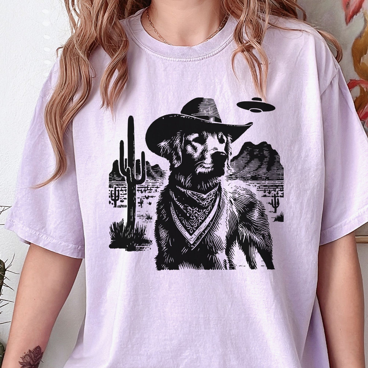 Golden Retriever Western UFO t-shirt