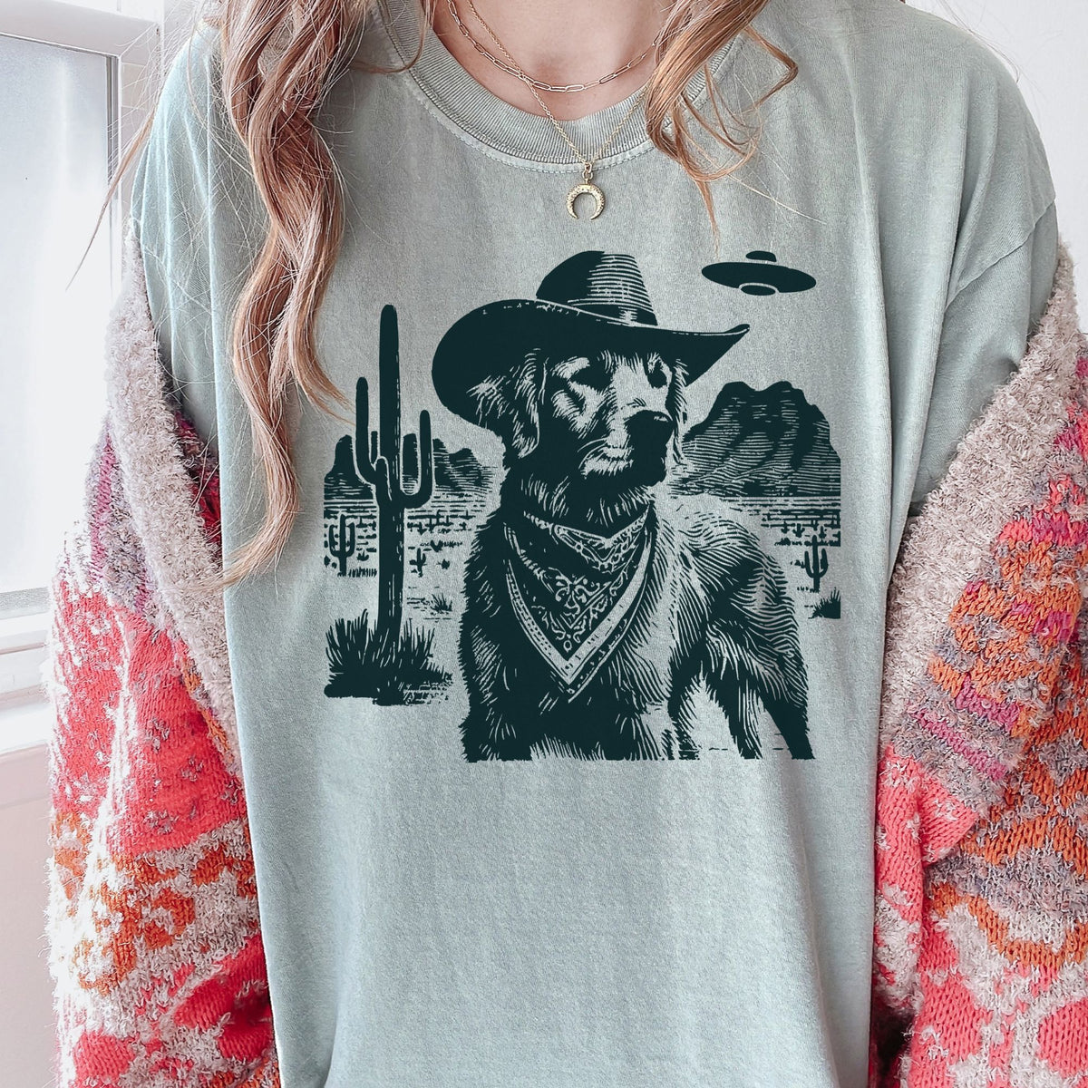 Golden Retriever Western UFO t-shirt