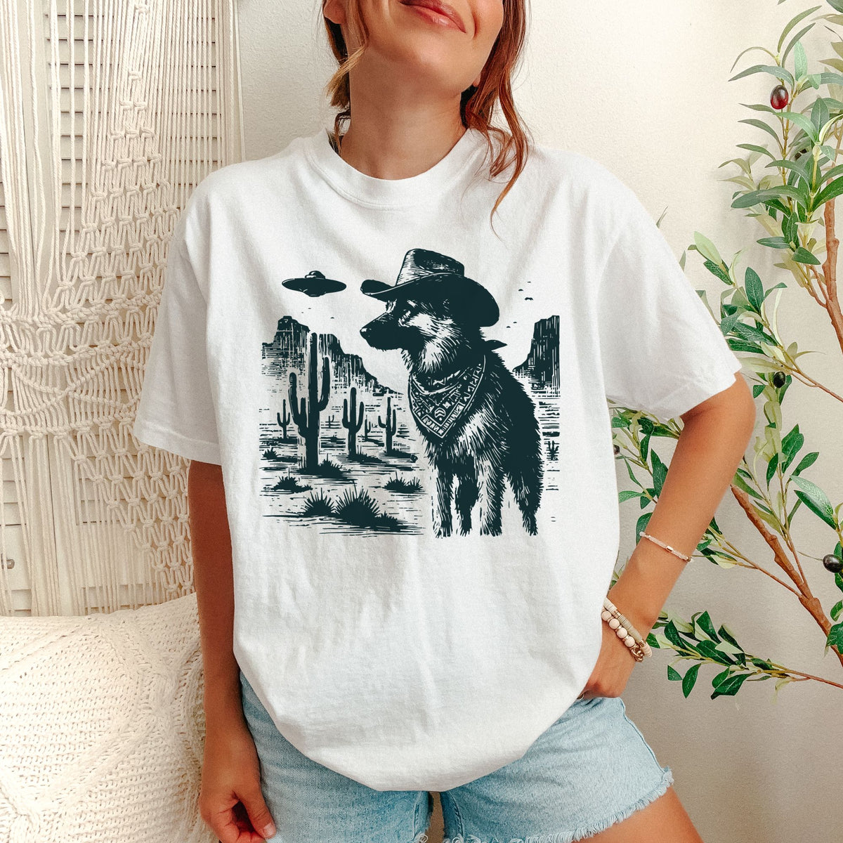 German Shepherd Western UFO t-shirt