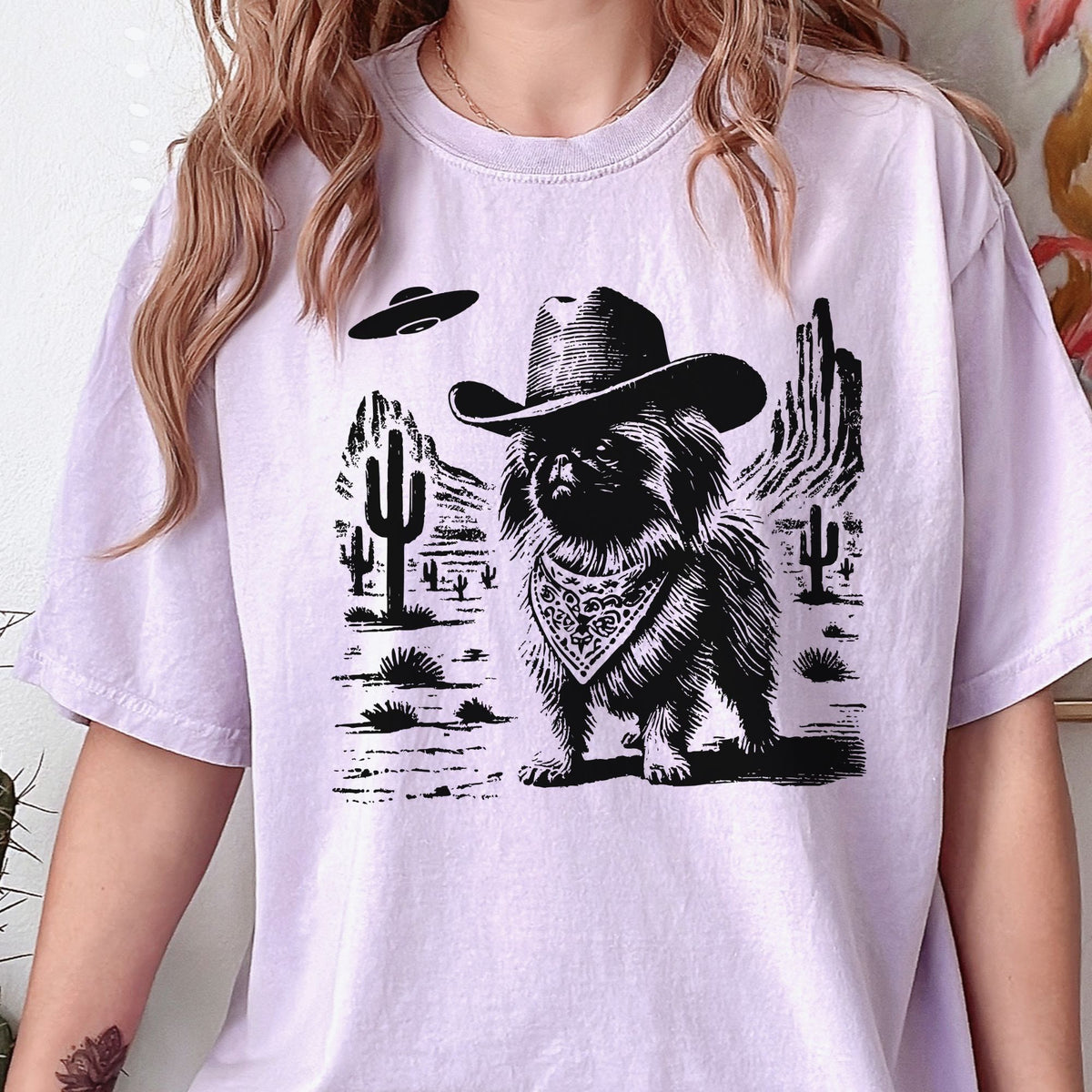 Pekingese Western UFO t-shirt