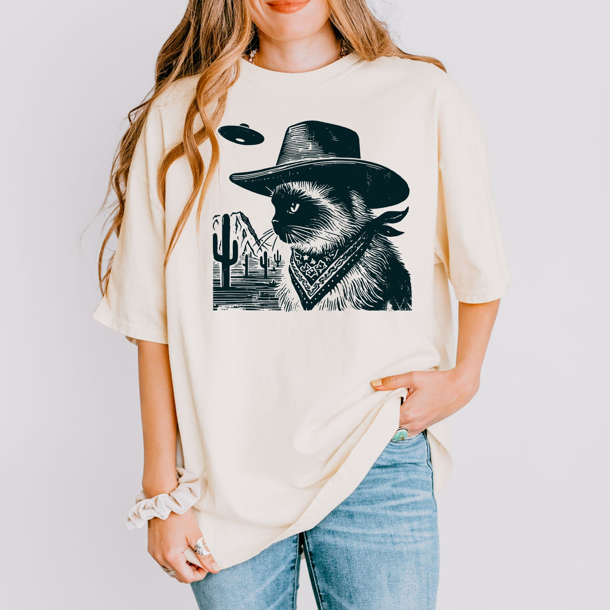 Ragdoll Western UFO t-shirt