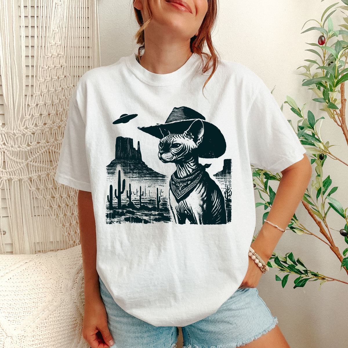 Sphynx Western UFO t-shirt