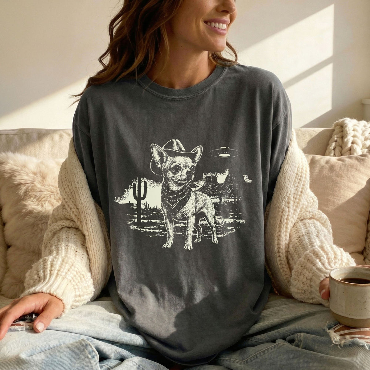 Chihuahua Western UFO t-shirt