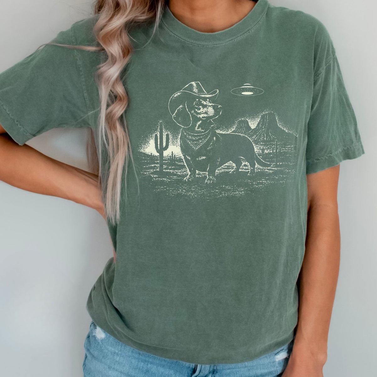 Dachshund Western UFO t-shirt