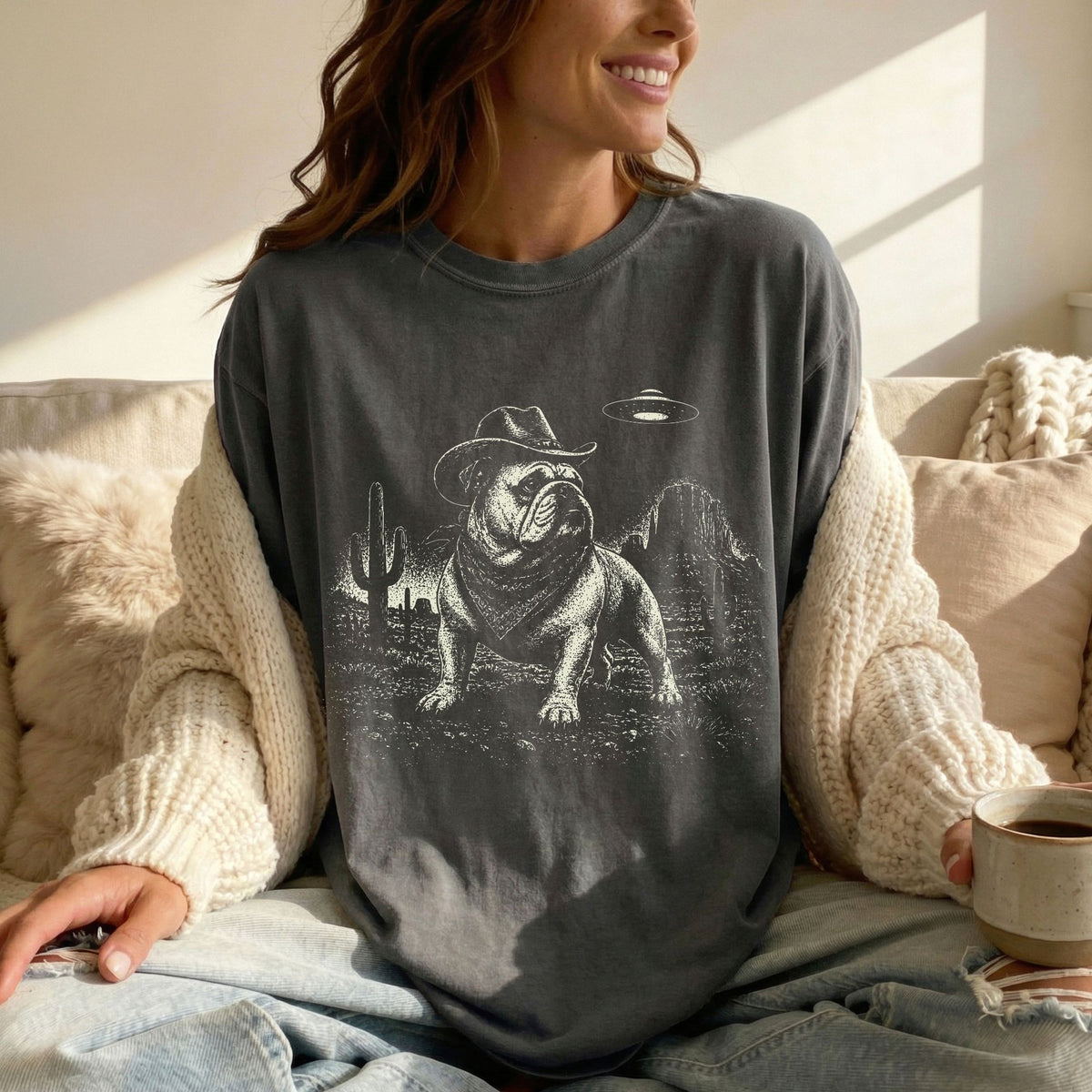 English Bulldog Western UFO t-shirt