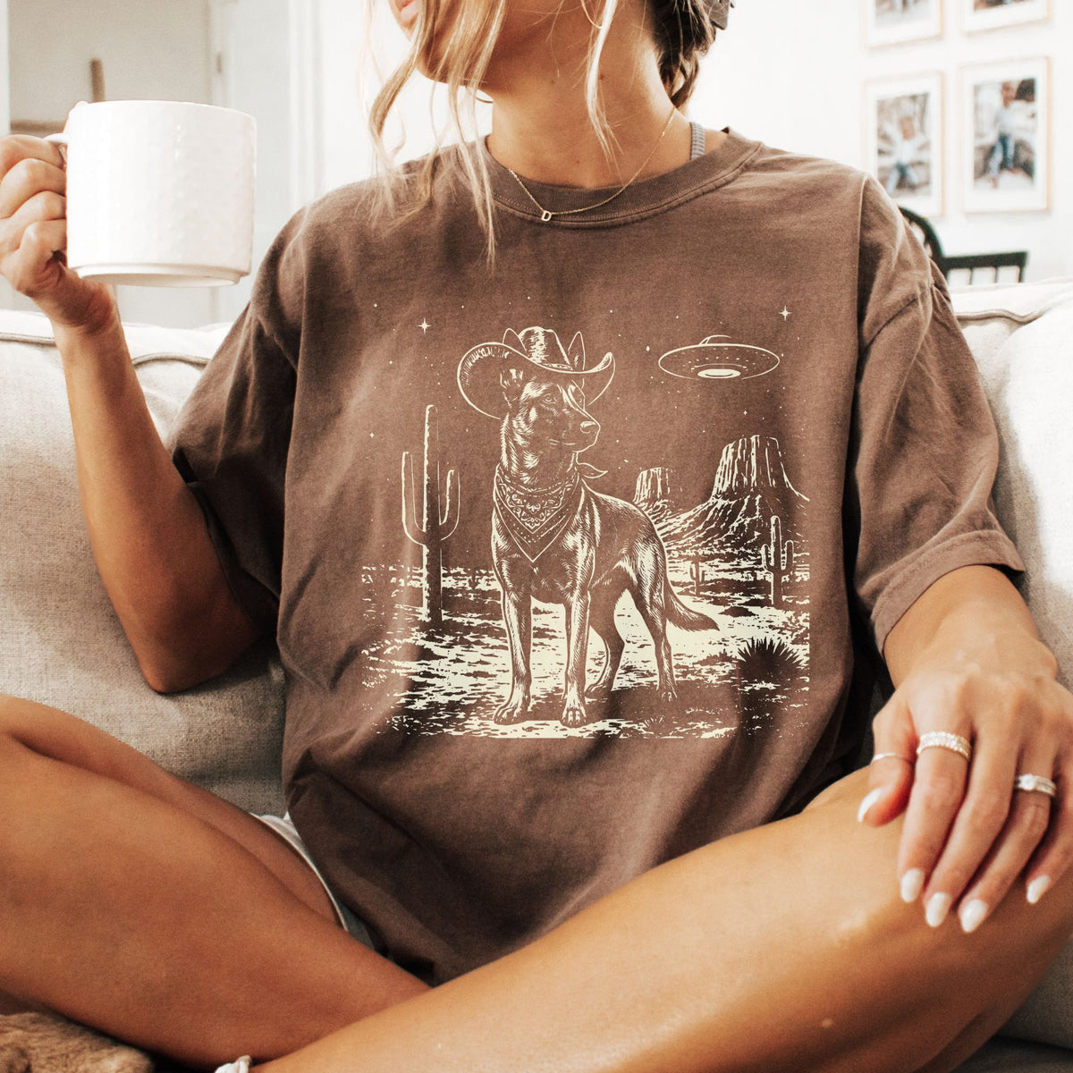 Belgian Malinois Western UFO t-shirt