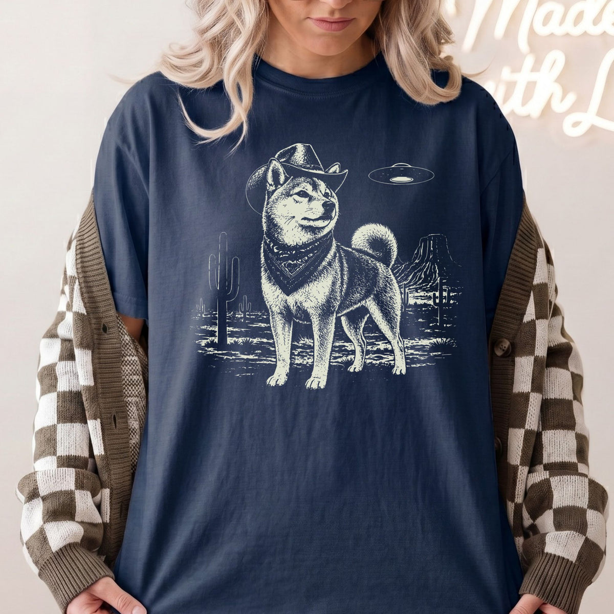 Shiba Inu Western UFO t-shirt