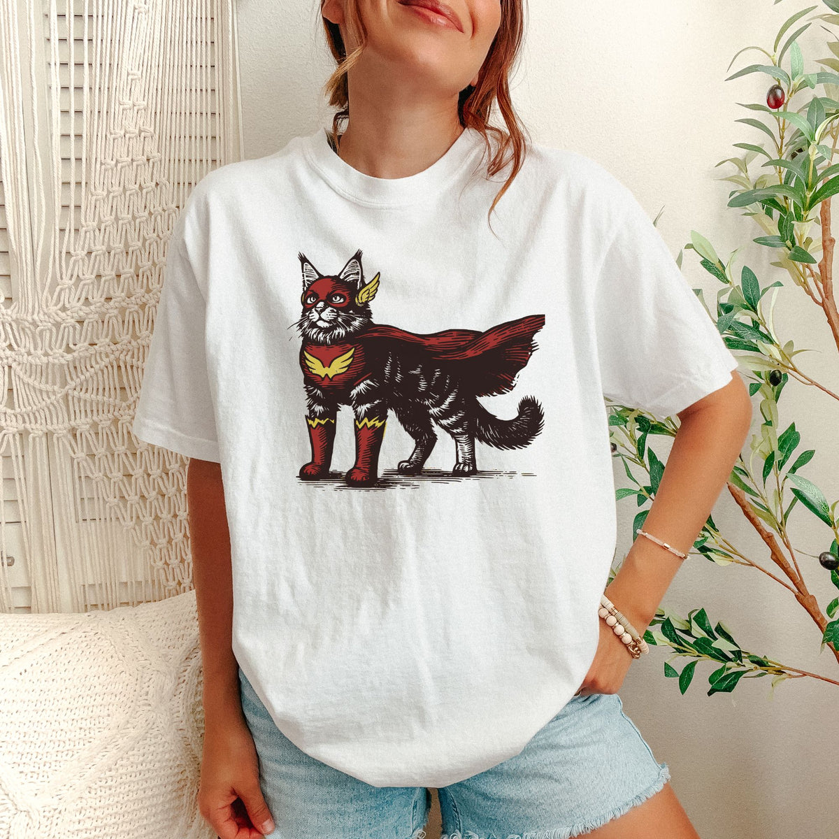 Maine Coon Superhero t-shirt