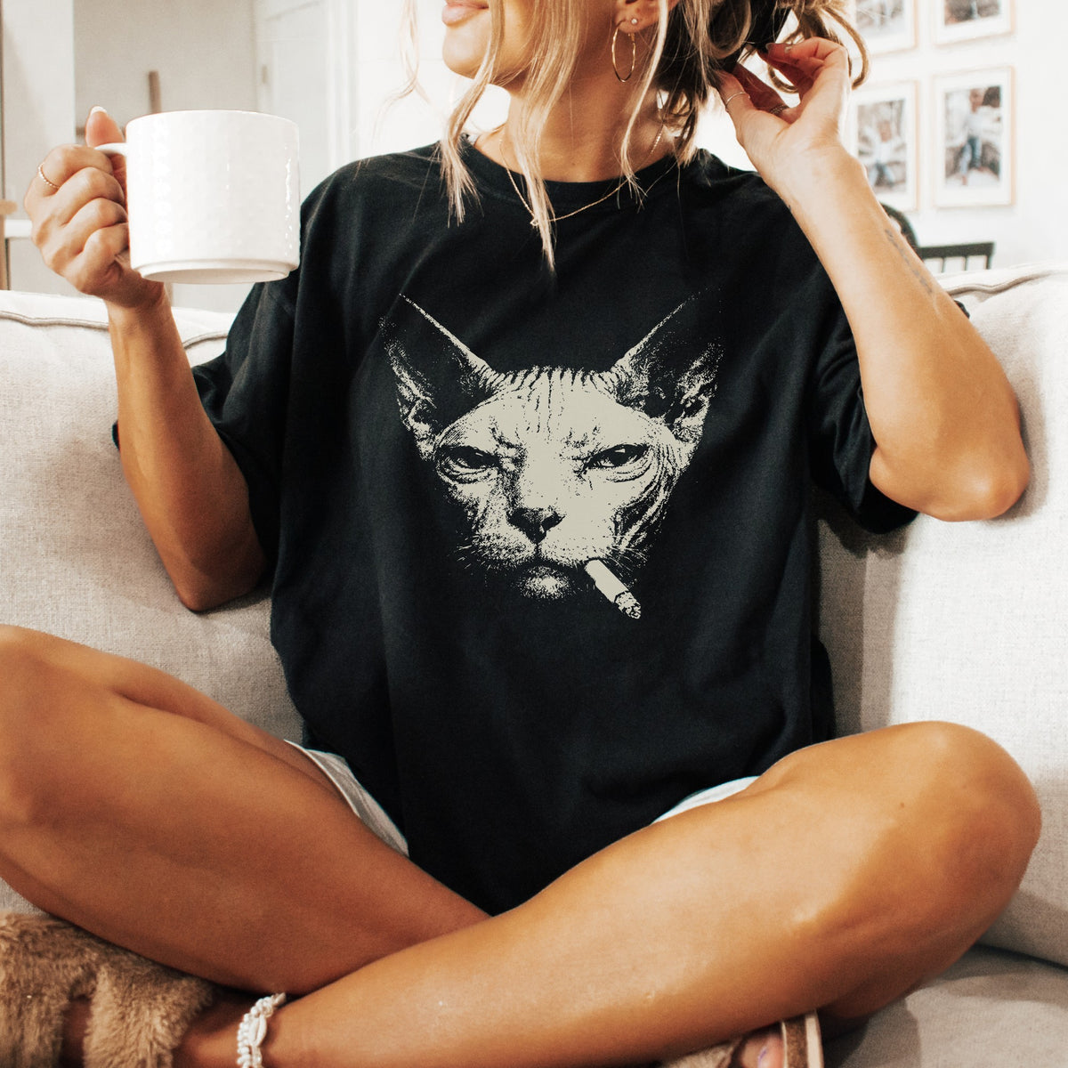 Sphynx Cat Smoking t-shirt