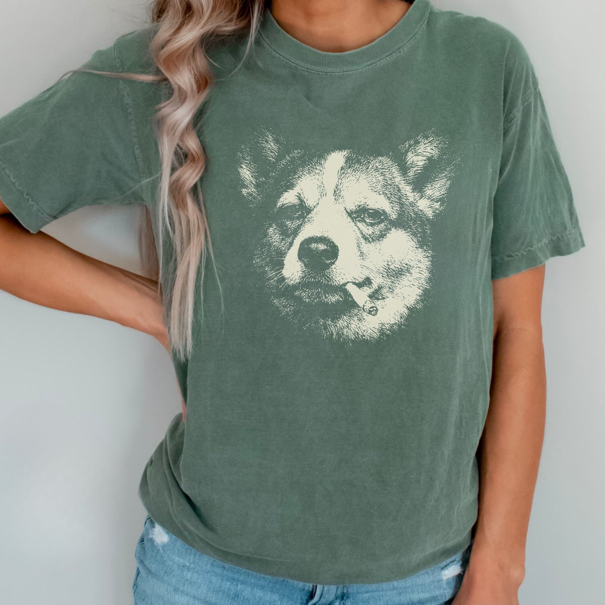 Corgi Smoking t-shirt
