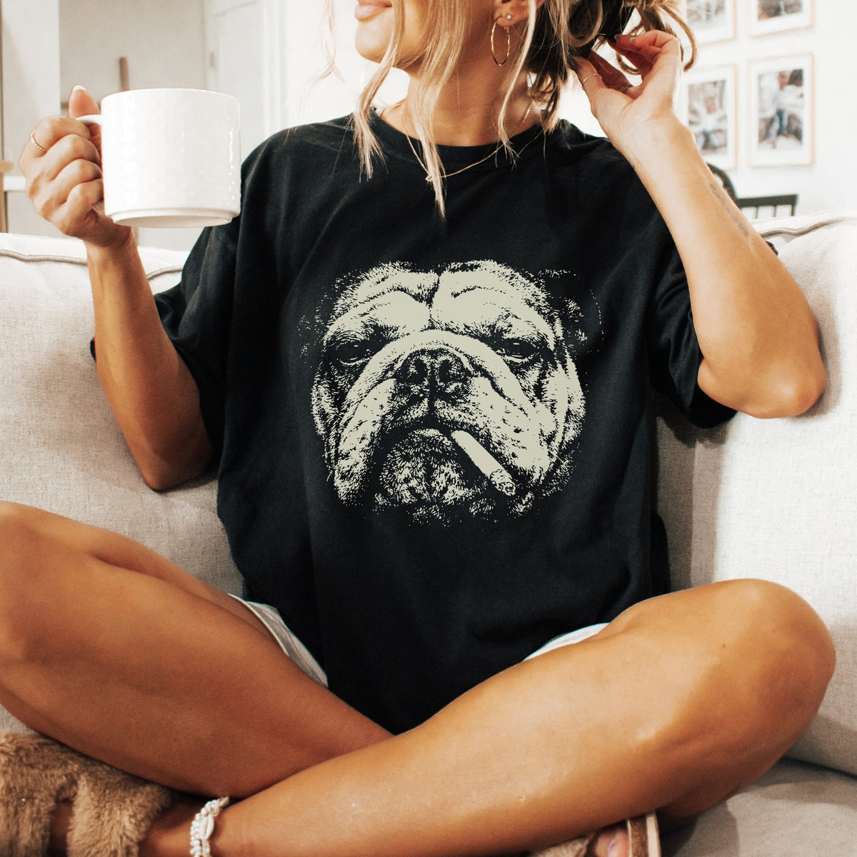 English Bulldog Smoking t-shirt