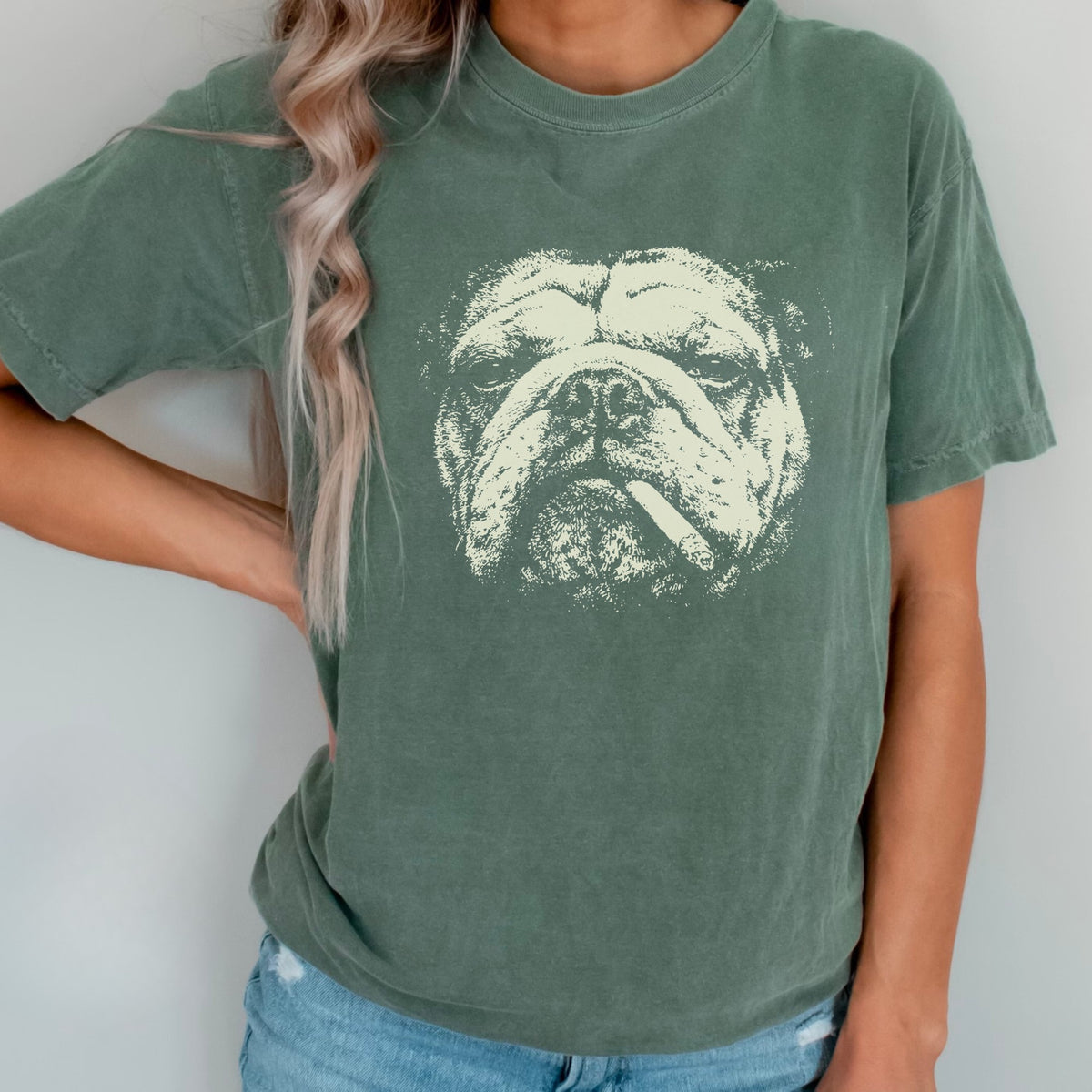 English Bulldog Smoking t-shirt