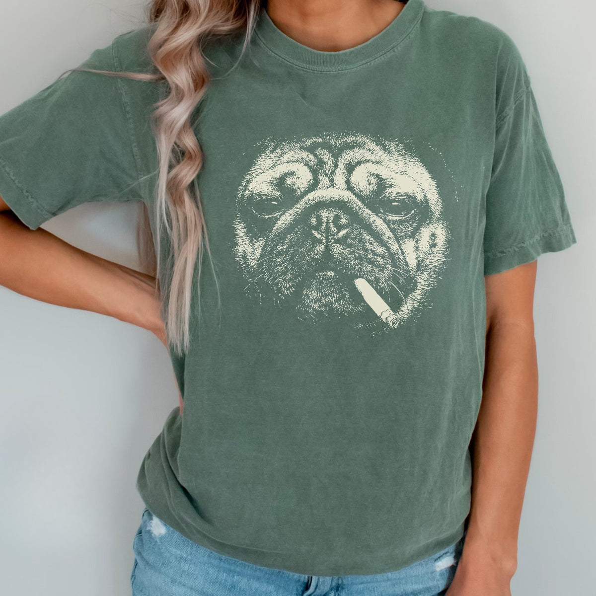 Pug Smoking t-shirt