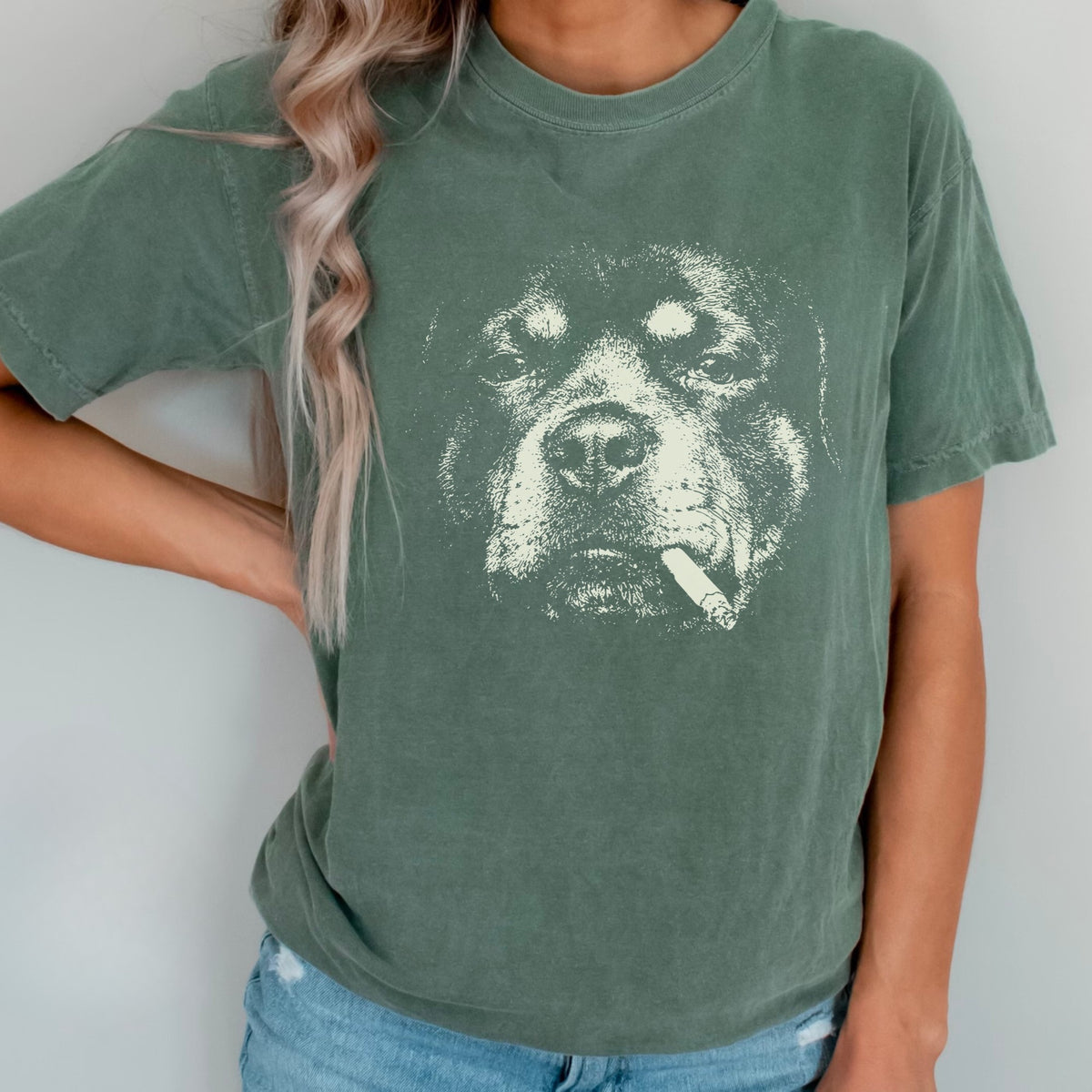 Rottweiler Smoking t-shirt