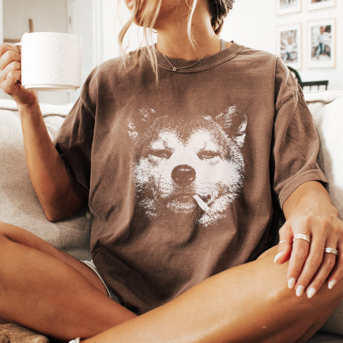 Akita Inu Smoking t-shirt