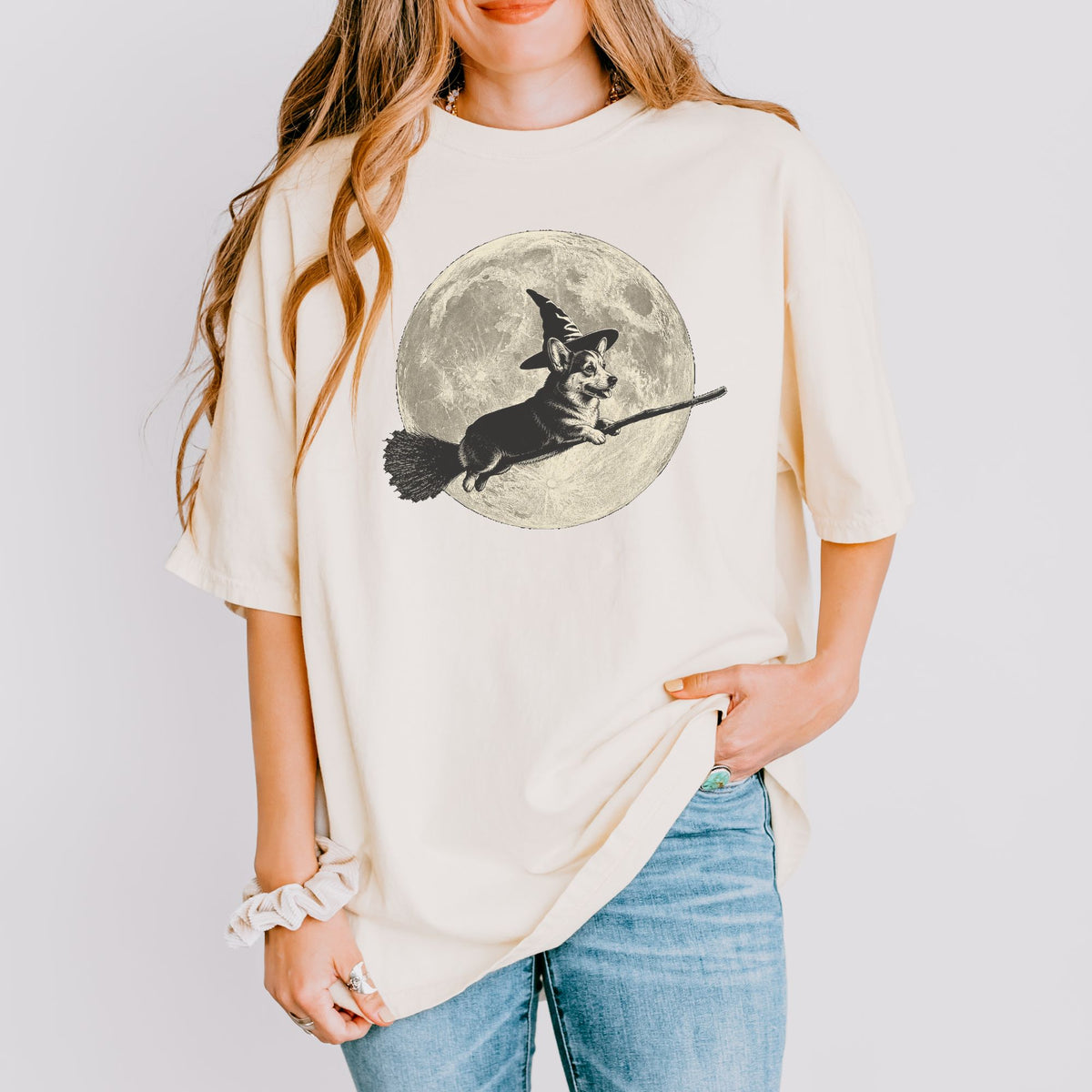 Corgi moon witch t-shirt