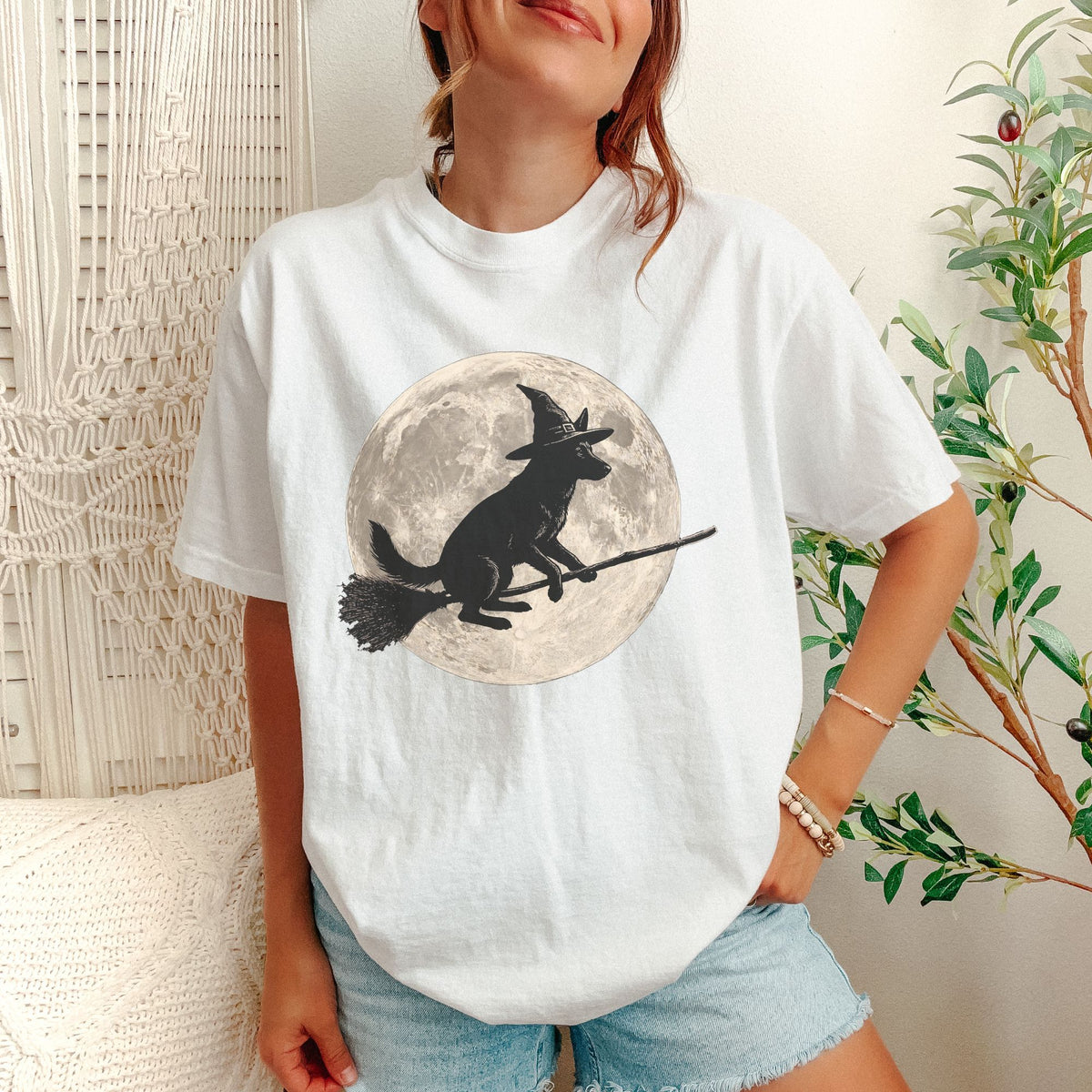 German Shepherd moon witch t-shirt