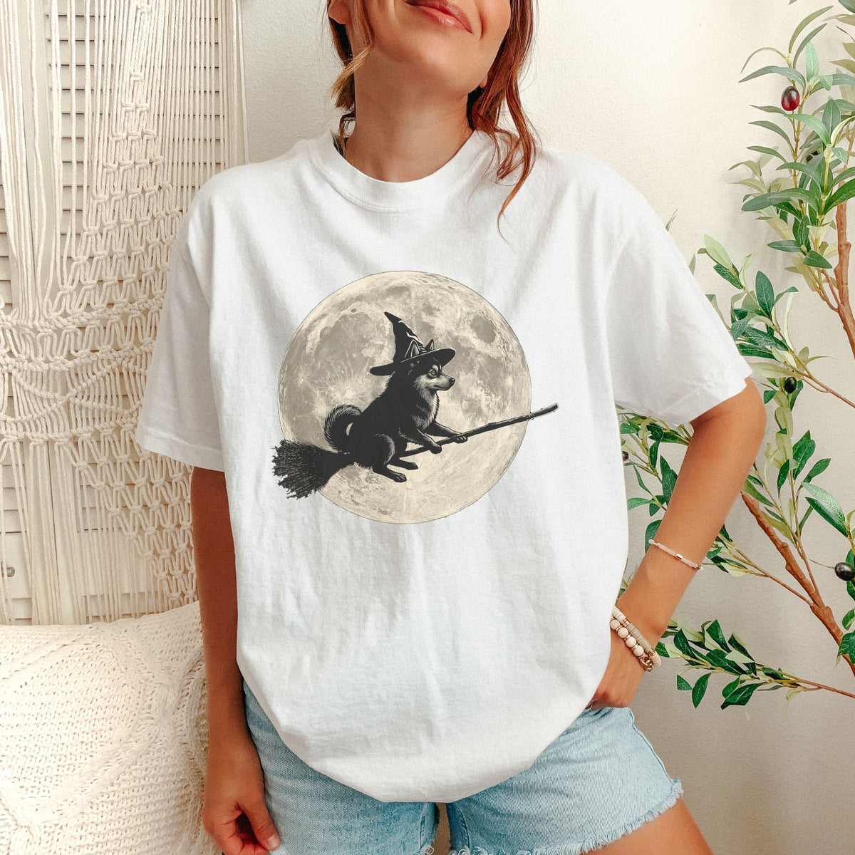 Pomsky moon witch t-shirt