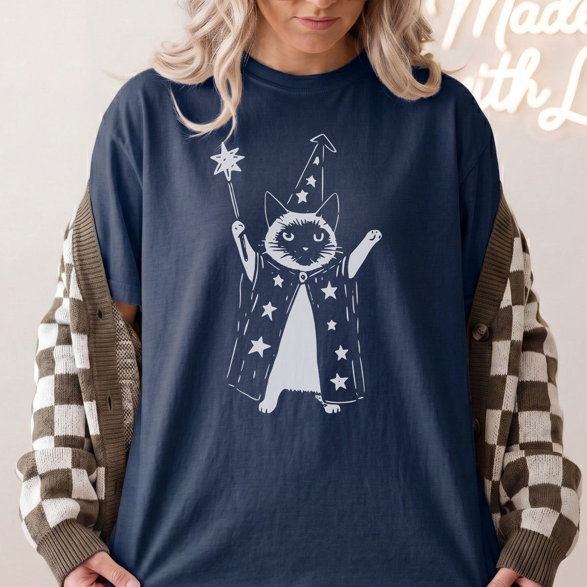 Siamese wizard t-shirt