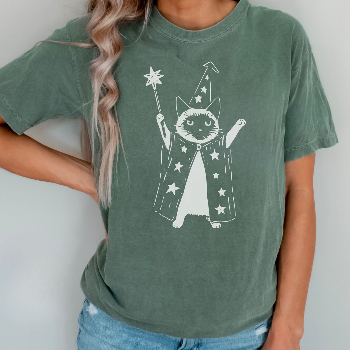 Siamese wizard t-shirt